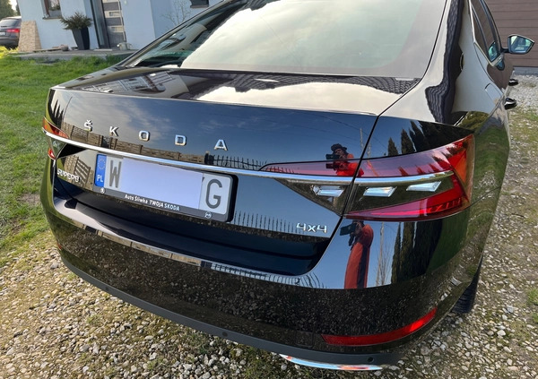 Skoda Superb cena 139900 przebieg: 98000, rok produkcji 2019 z Boguszów-Gorce małe 781